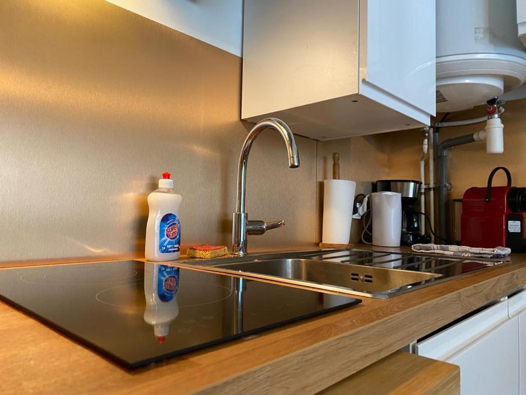Apartment Le Joan Miro - 100m Des Thermes Vichy